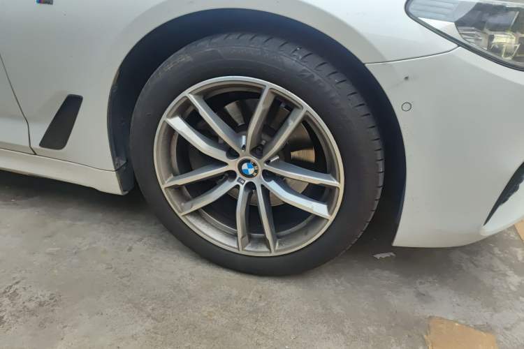 Used BMW 5 Series 2018 525Li M Sport Package
