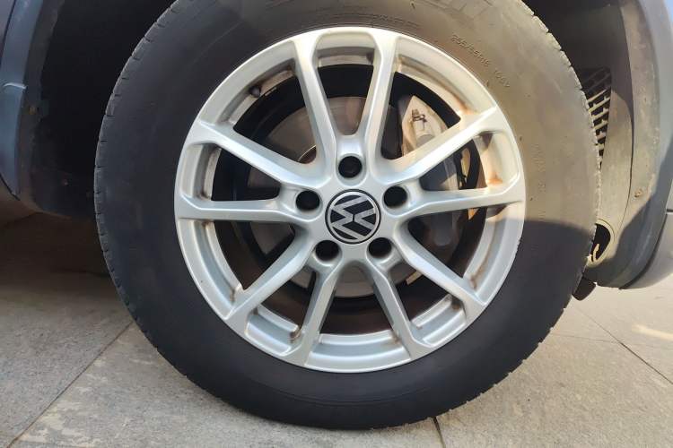 Used Volkswagen Touareg 2011 3.0 TSI Standard Version