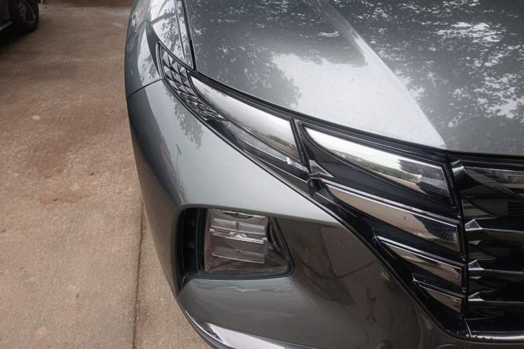 Used Hyundai Tucson 2023 Tucson L 1.5T Automatic Two-Wheel Drive GLX Elite Edition Right Front Headlight