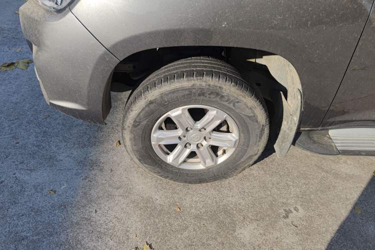 Used SAIC MAXUS T60 2017 2.4L Gasoline Manual Two-Wheel Drive High-Ride Elite Long-Body Version
