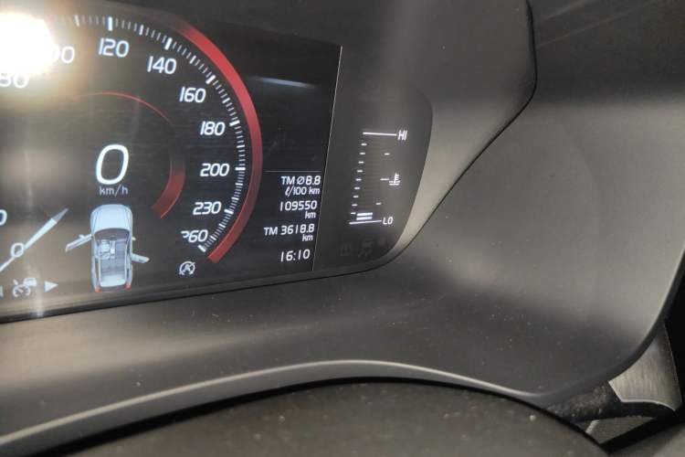 Used Volvo XC60 2019 T5 4x4 Smart Edition China VI Standard
