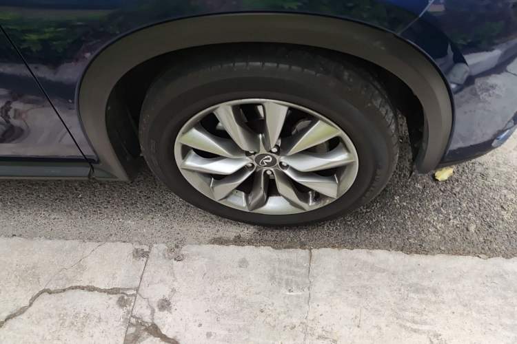 Used Infiniti QX50 2020 2.0T Two-Wheel Drive Fashion Edition