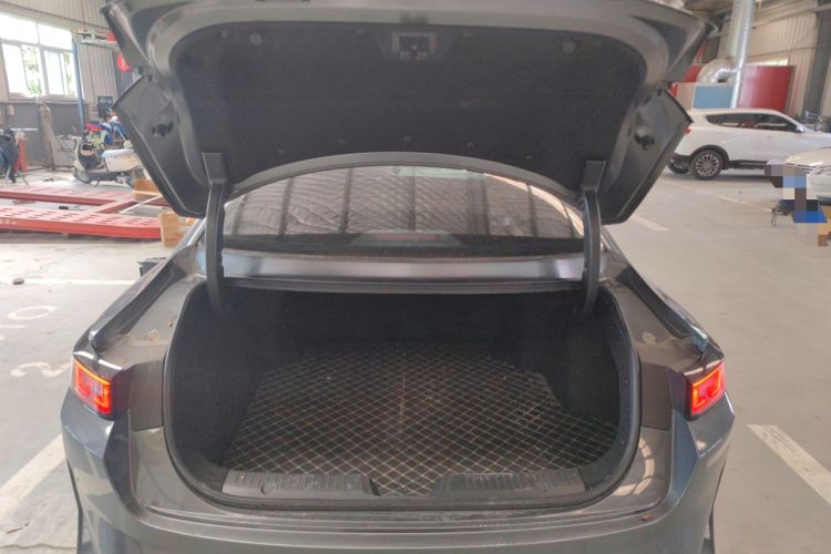 Used CHANGAN NEVO A05 2025 Truly Delicious Version 145 Excellence Edition Trunk