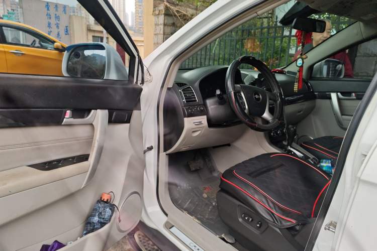 Used Chevrolet Captiva 2014 2.4L 4x4 Luxury Edition 5 Seats