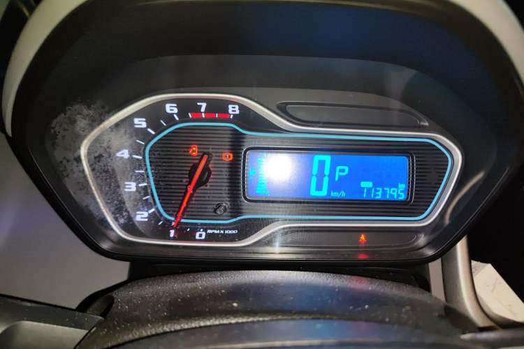 Used Chevrolet Aveo Sonic 2014 Sedan 1.4SL AT Fashion Edition