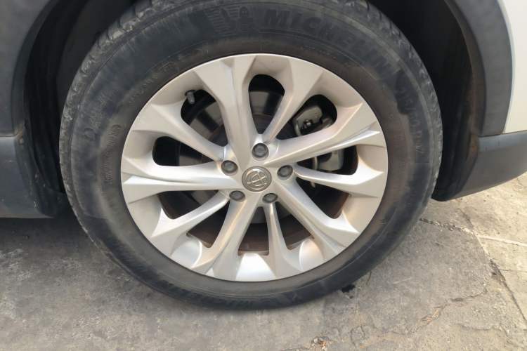 Used Brilliance V3 2016 1.5L Automatic Elite Model
