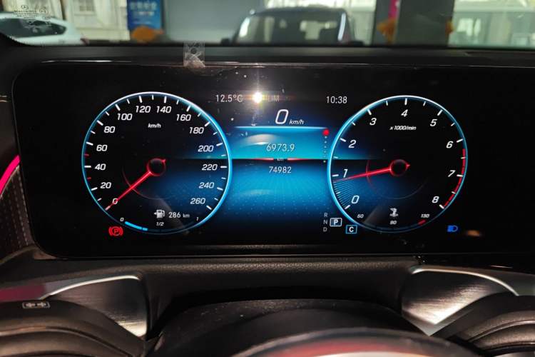 Used Mercedes-Benz GLB 2022 Refresh GLB 200 Dynamic Edition Instrument Cluster