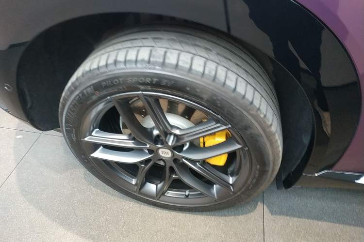 Used Xiaomi Auto YU7 2025 Ultra-Long Range High-Performance All-Wheel-Drive Max Edition