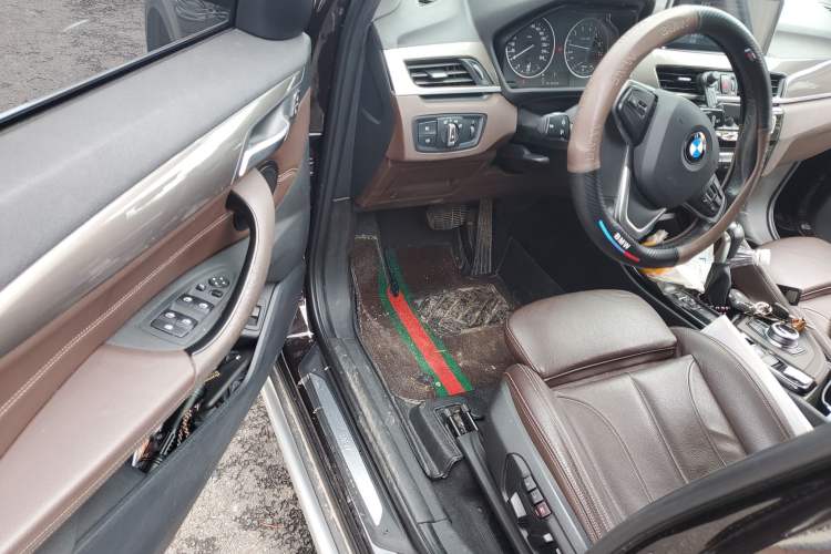 Used BMW X1 2016 sDrive20Li Luxury Model