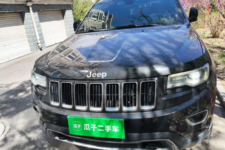 Used Jeep Grand Cherokee 2016 3.0L Comfort Navigation Edition Front