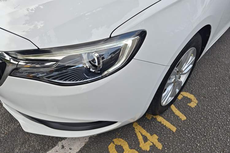 Used Buick GT 2018 15T Manual Elite Version China V Standard Left Front Headlight