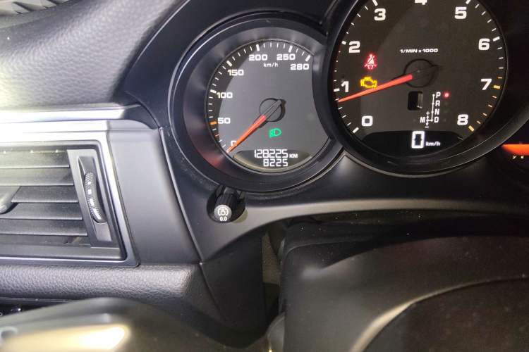 Used Porsche Macan 2014 Macan 2.0T
