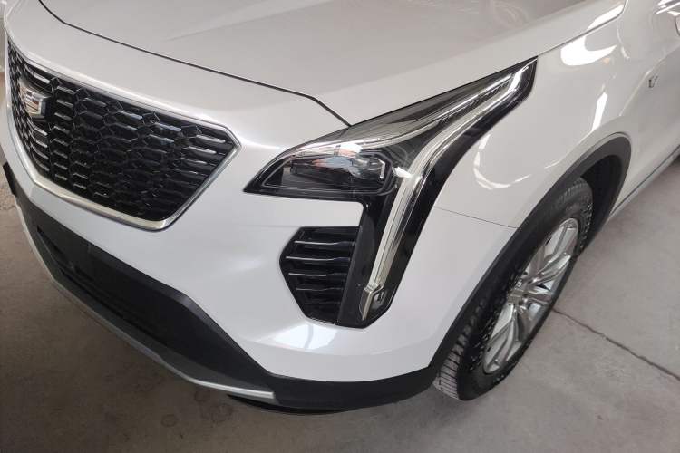 Used Cadillac XT4 2020 28T Two-Wheel-Drive Leading Version