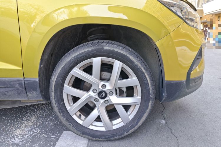 Used Jetta VS5 2019 280TSI Automatic Enjoyment Model Right Front Wheel Hub