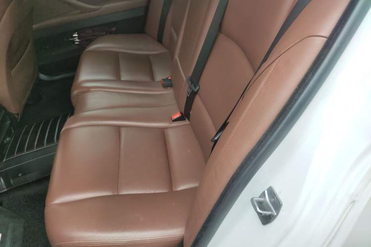 Used BMW 5 Series 2017 525Li Leading Model Left Rear Seat