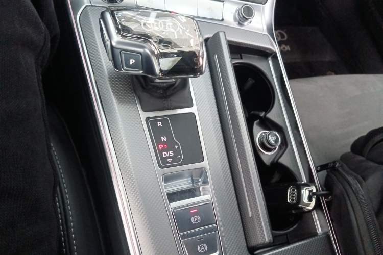 Used Audi A6L 2024 45 TFSI Prestige Dynamic Edition Gear Lever