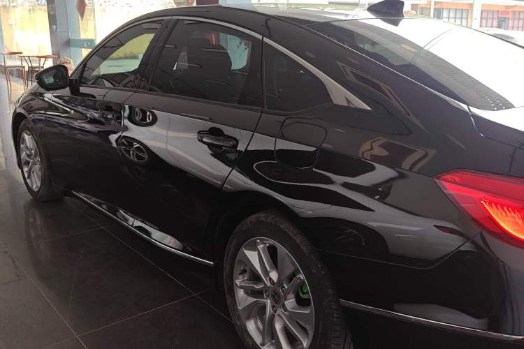 Used Honda Accord 2018 260TURBO Elite Edition China VI Rear Left 45 Deg