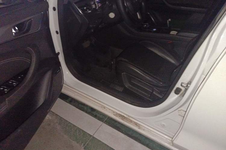 Used CHANGAN Eado New Energy 2019 EV460 Smart Edition
