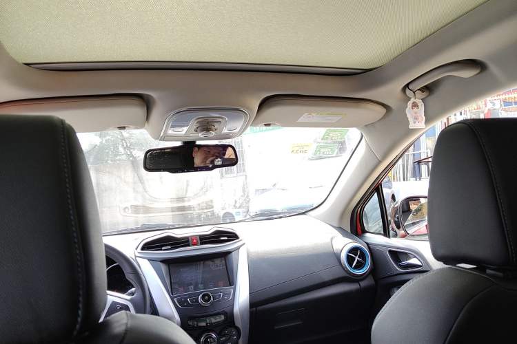 Used BYD Yuan New Energy 2018 EV360 Smart Connect Cool Edition
