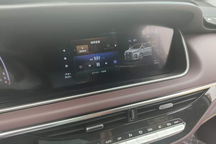 Used GAC Trumpchi M6 2023 PRO 270T DCT Luxury Edition Audio And AC Panel