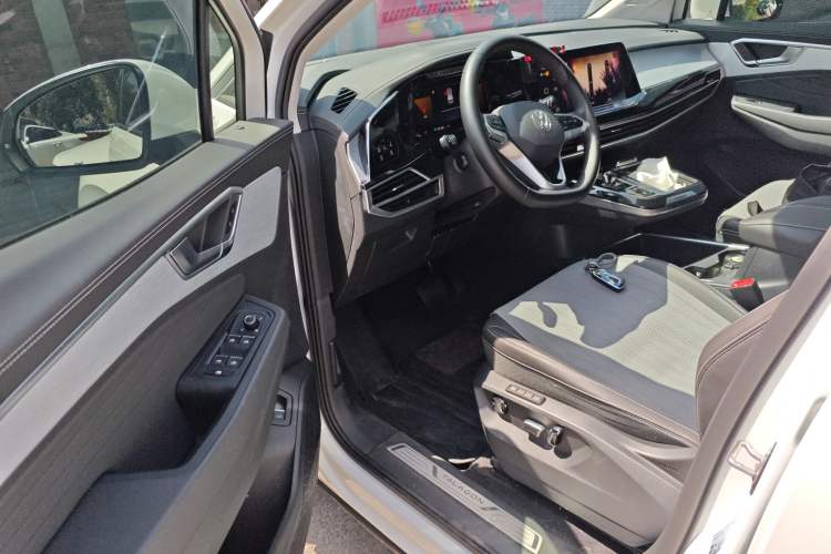 Used Volkswagen Talagon 2023 Facelift 380TSI All-Wheel-Drive Luxury Jiajing Pro 6-Seater Driver Seat