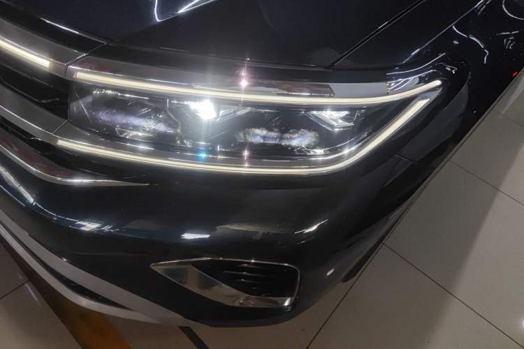 Used Volkswagen Talagon 2022 530TSI Four-Wheel Drive Flagship Shengjing Edition Pro 6-Seater Left Front Headlight