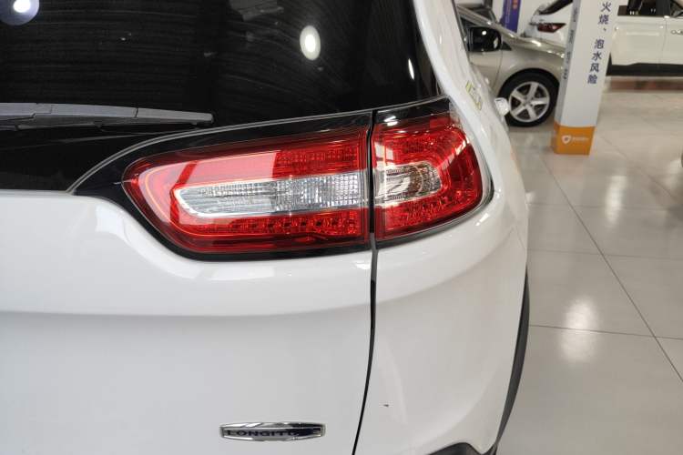 Used Jeep Cherokee 2014 2.4L Luxury Edition
