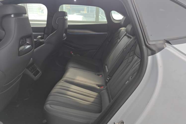 Used BYD Song L EV 2025 Intelligent Driving Version 662 km LiDAR Excellence Edition Left Rear Seat