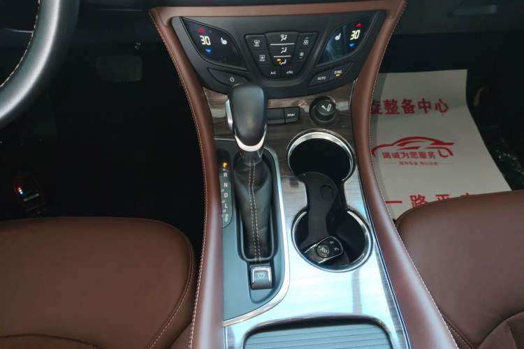 Used Buick Envision 2017 28T Four-Wheel Drive Elite Model Gear Lever