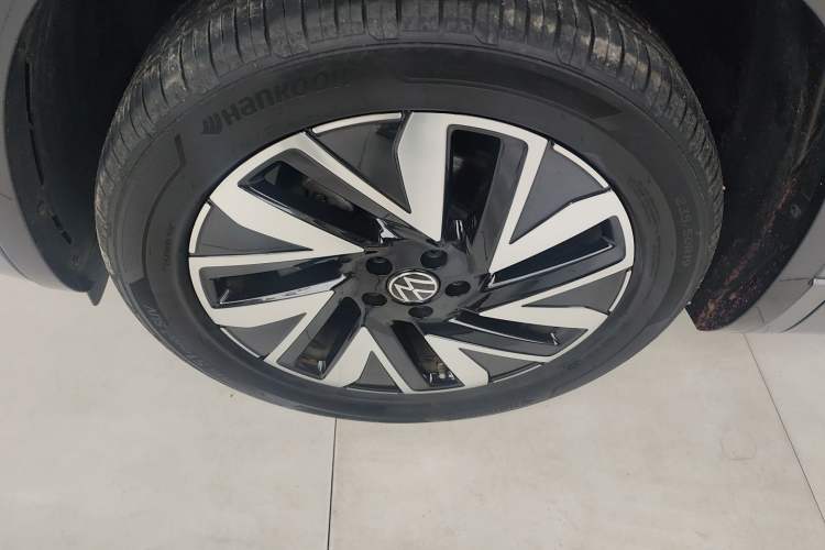 Used Volkswagen Tayron 2023 Revised Version 380TSI All-Wheel Drive R-Line High-Energy Edition Exterior 4