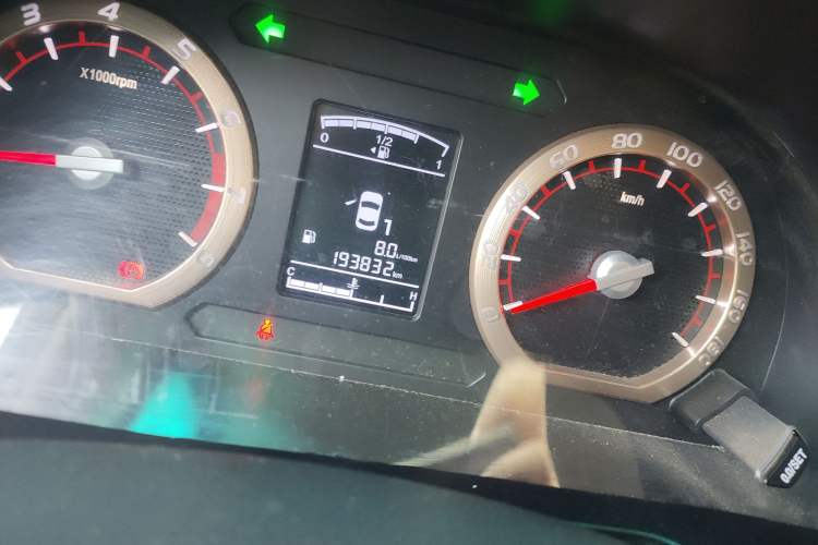 Used FORTHING Lingzhi 2018 M5L 1.6L 7-Seater Luxury Model