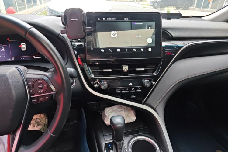 Used Toyota Camry 2021 2.5G Luxury Edition
