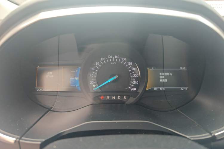 Used Ford Edge 2016 EcoBoost 245 Two-Wheel-Drive Titanium 7-Seater Instrument Cluster