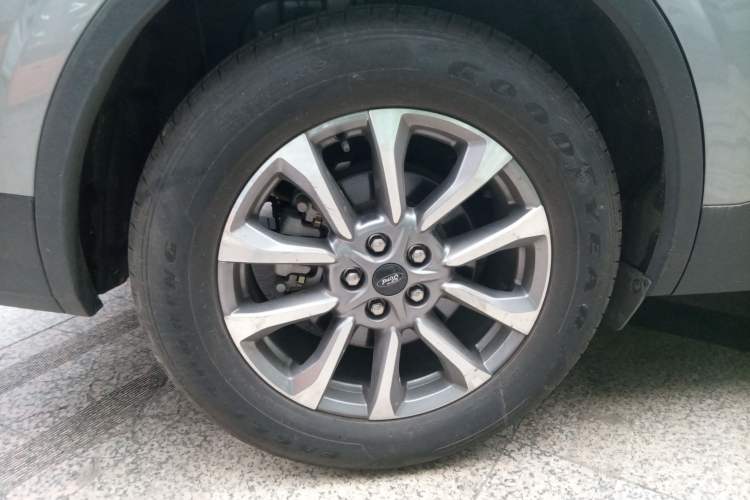 Used Ford Edge 2023 Ford Explorer L 2.0T EcoBoost Two-Wheel Drive 7-Seater Luxury Model
