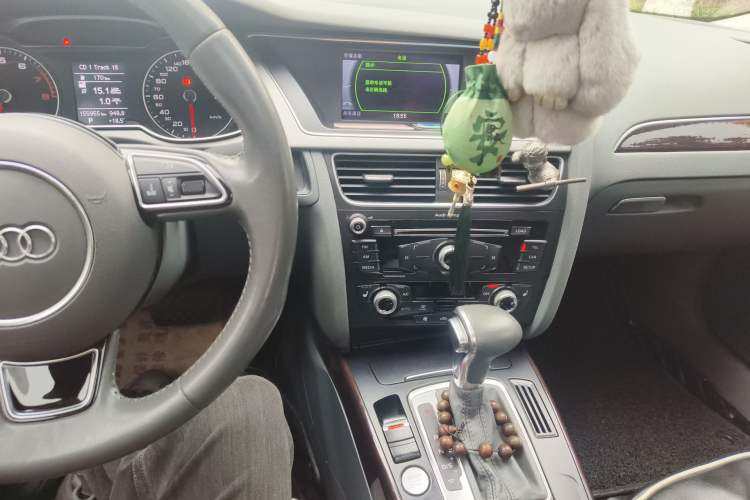 Used Audi A4L 2016 35 TFSI Collection Edition S line Comfort Model
