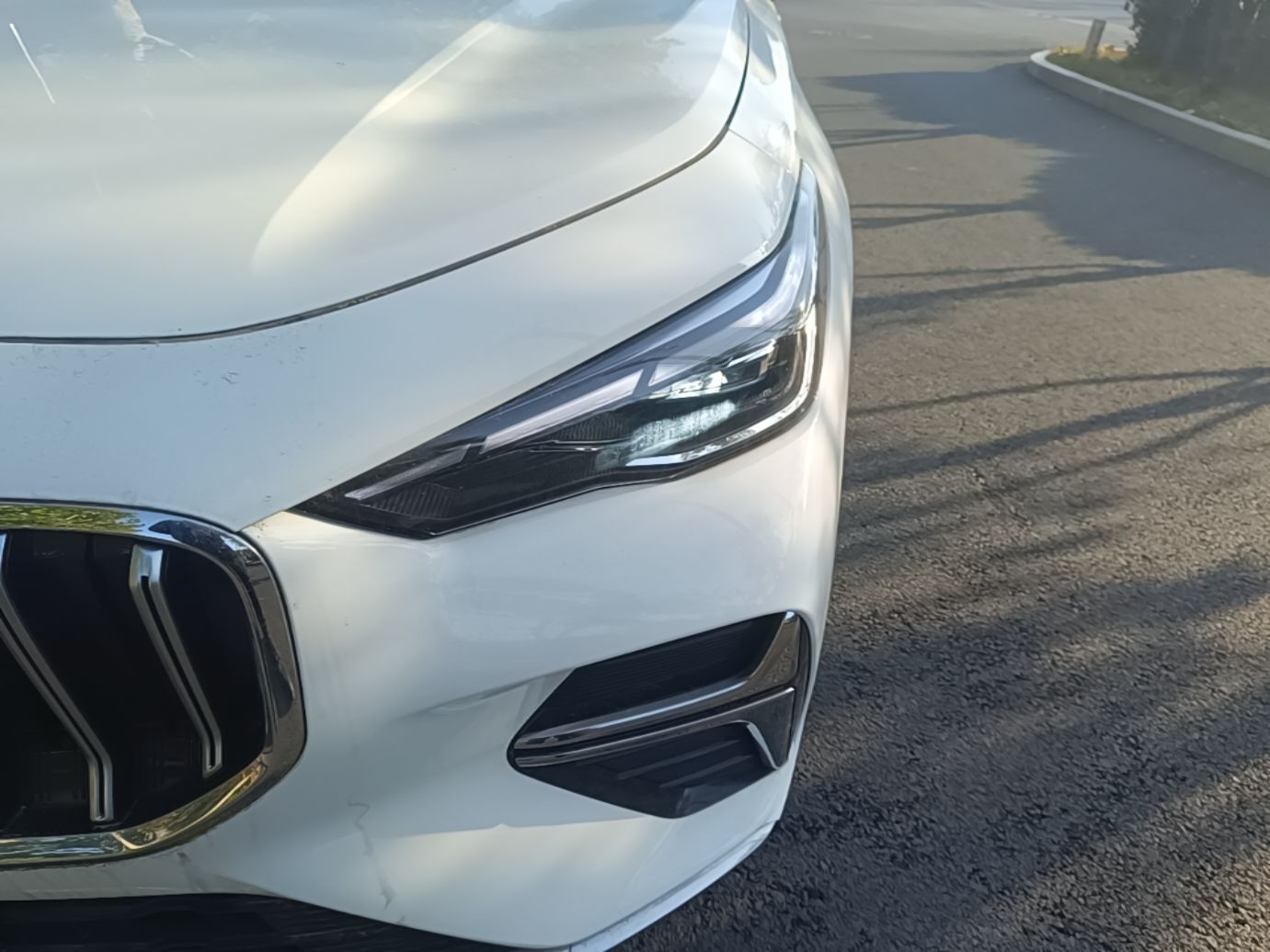 Geely Auto Emgrand 2026 Model 5th Generation 1.5L CVT Luxury Edition — снимка 8