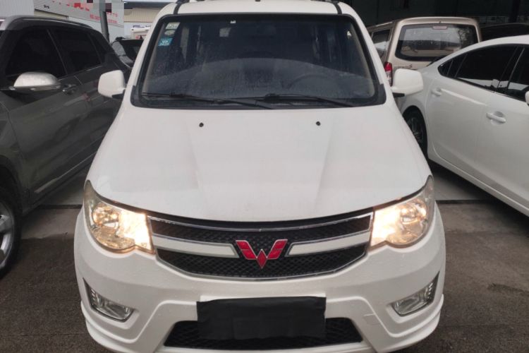 Used Wuling Hongguang 2014 1.5L S Standard Version