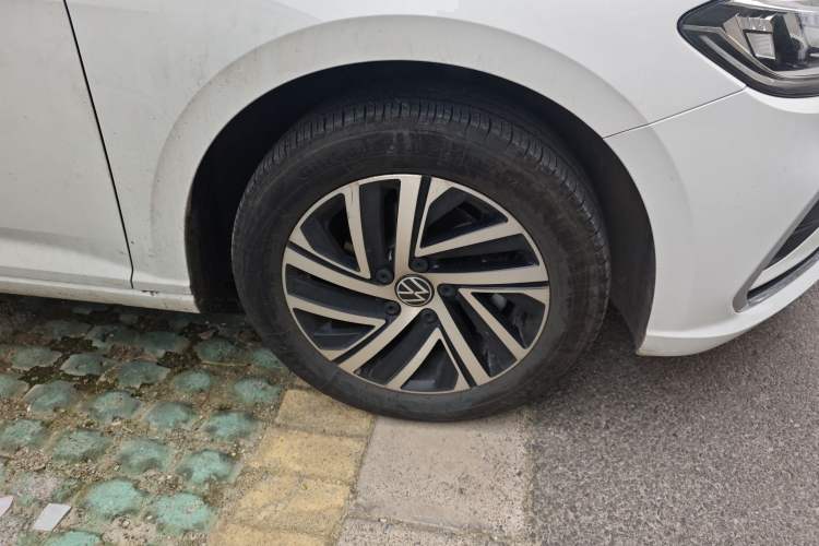 Used Volkswagen Lavida 2024 1.5L Automatic 5 Million Edition
