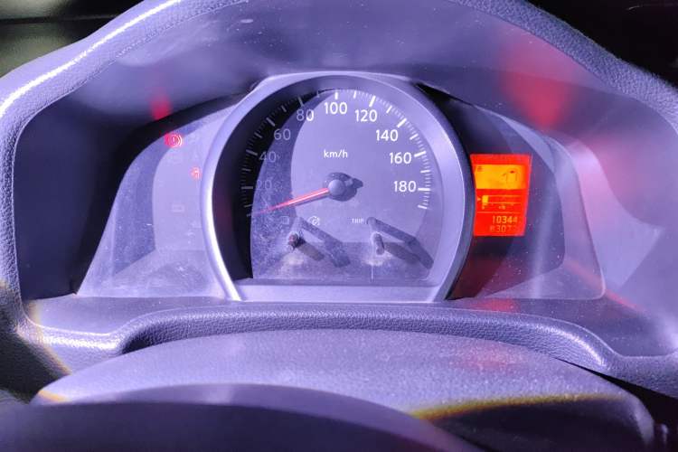 Used Nissan NV200 2013 1.6L Luxury Model China IV Standard Instrument Cluster