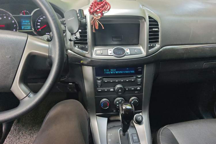 Used Chevrolet Captiva 2015 2.4L Two-Wheel Drive Urban Version 7 Seats