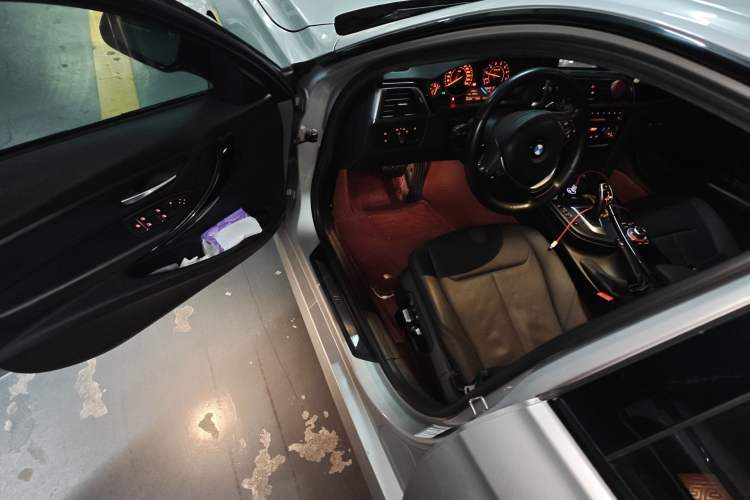 Used BMW 3 Series 2017 320Li M Sport Edition Driver Seat