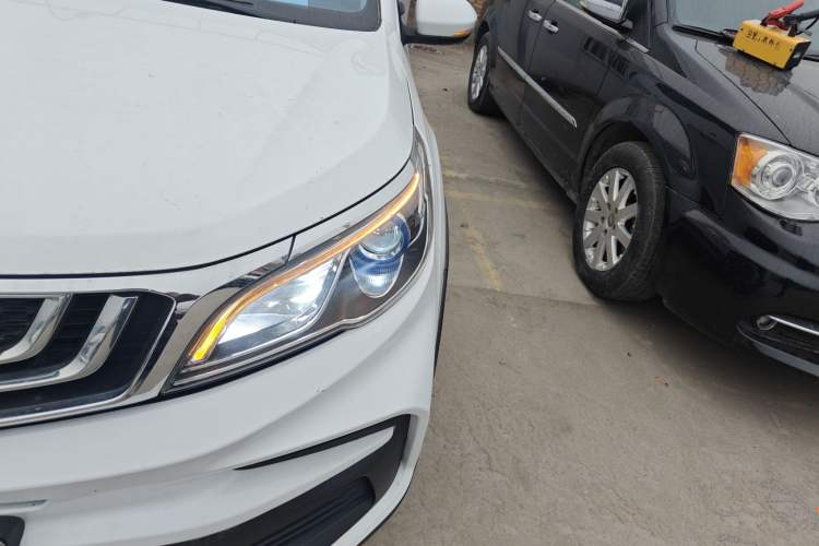 Used Geely Auto Vision X3 2019 Upgraded Model 1.5L Manual Elite Version