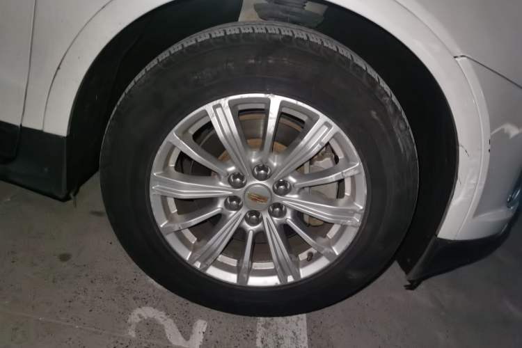 Used Cadillac XT5 2018 25T Tech Model