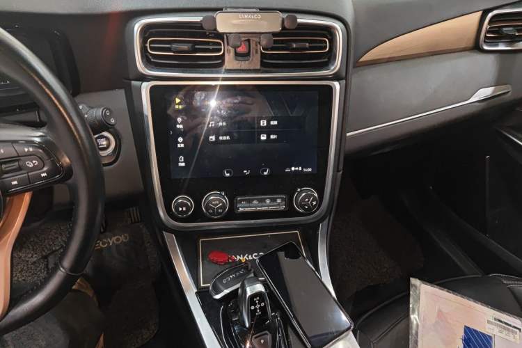 Used Lynk & Co 01 2017 2.0T Two-Wheel-Drive Version