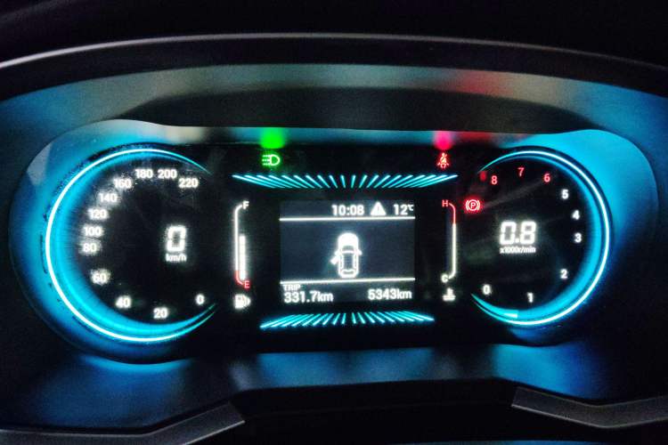 Used JETOUR X70 2023 1.5T Manual Overdrive Version 5 Seats
