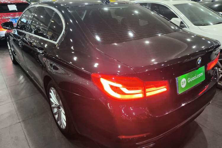 Used BMW 5 Series 2018 525Li Luxury Package