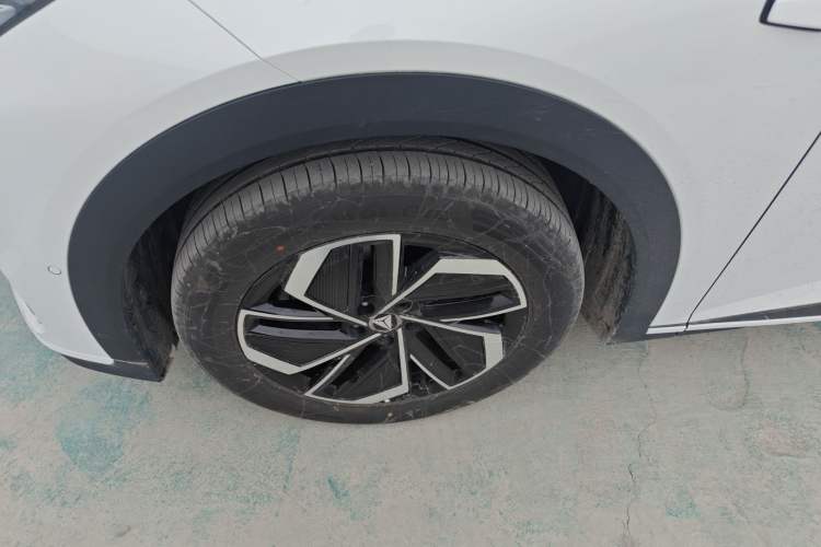 Used Deepal S07 2026 230Ultra with Huawei Qiankun ADS SE Edition
