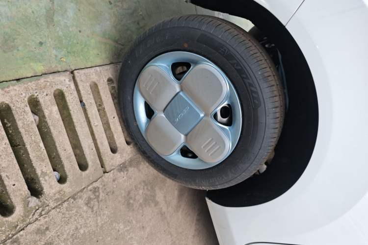 Used Geely Galaxy Panda 2024 Panda Mini 200km Endurance Bear