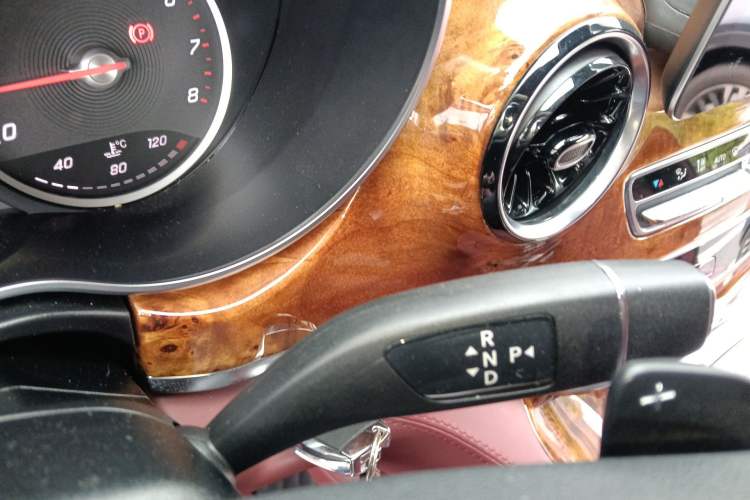 Used Mercedes-Benz Vito 2021 2.0T Business Version 7 Seats
