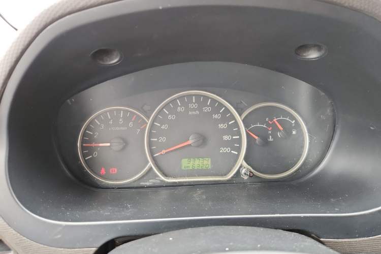 Used Wuling Hongguang 2014 1.5L Base Version Instrument Cluster